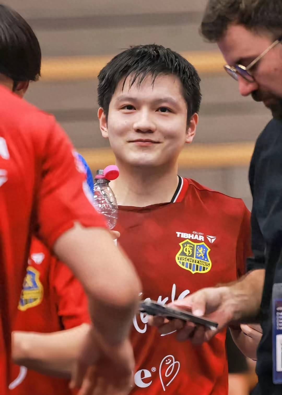 PG电子官网入口-比利时乒乓球队横扫法国乒乓球队，樊振东送出助攻的简单介绍