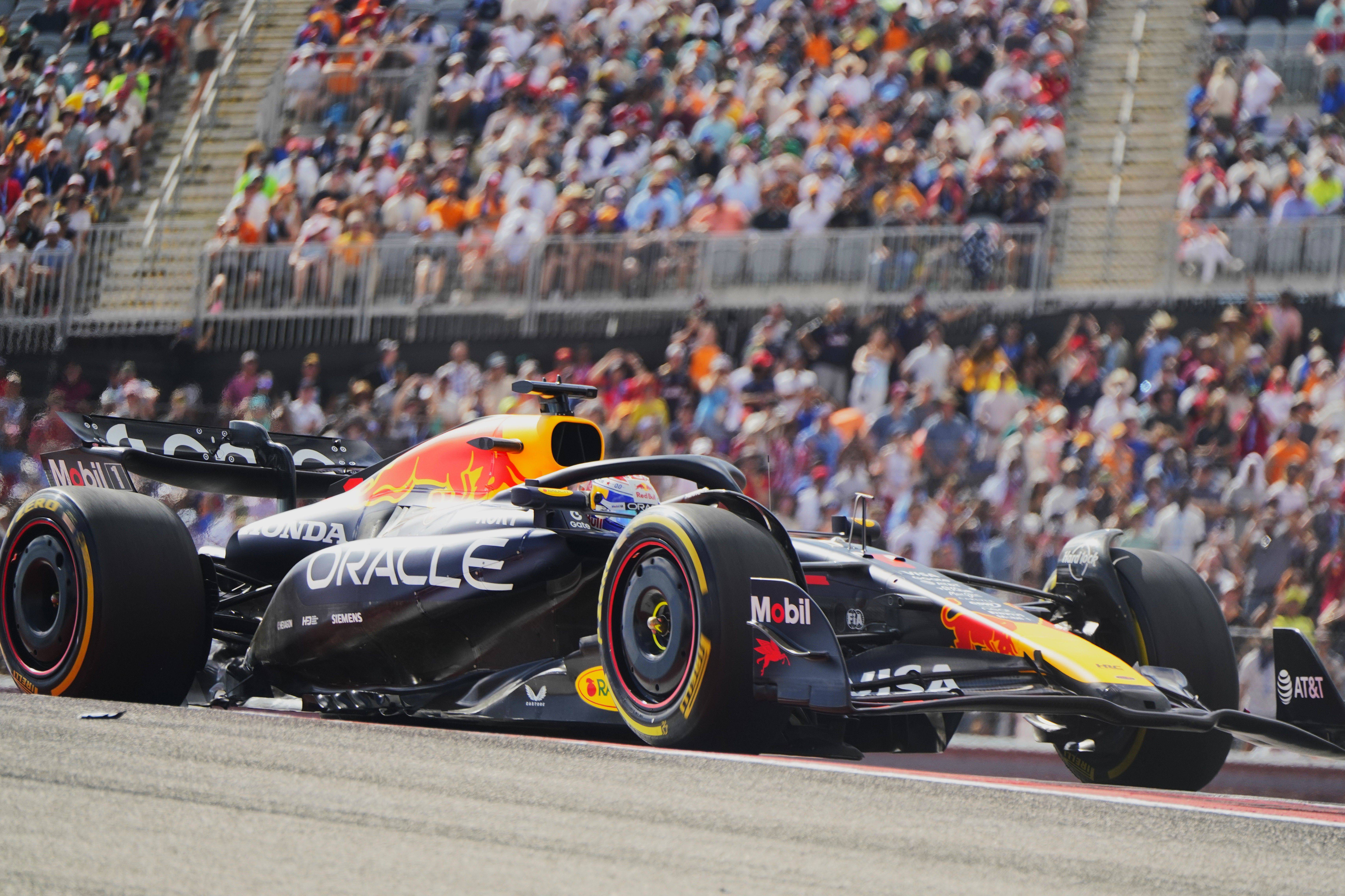 关于红牛车队轻取阿斯顿马丁，拉塞尔点燃赛场的信息