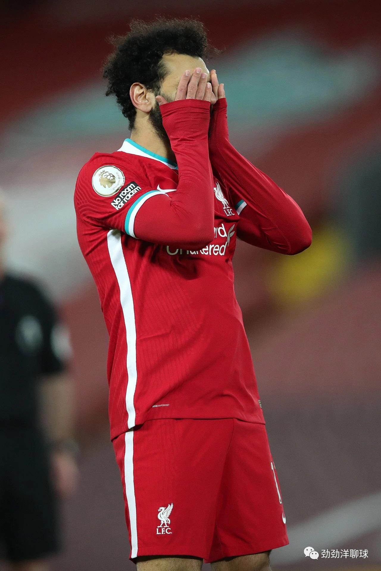 包含利物浦客场战平，利兹联丢掉三分的词条