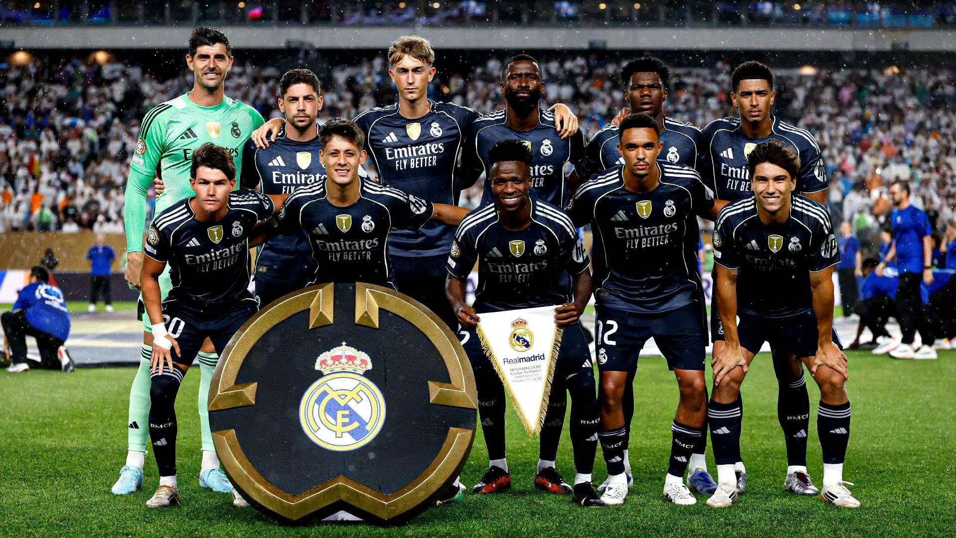 皇马客场大胜尤文，顺利晋级欧冠四强