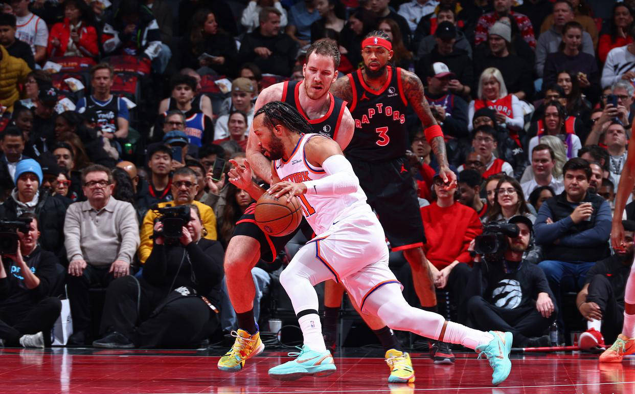 PG SOFT游戏-尼克斯横扫魔术，浓眉哥关键制胜的简单介绍