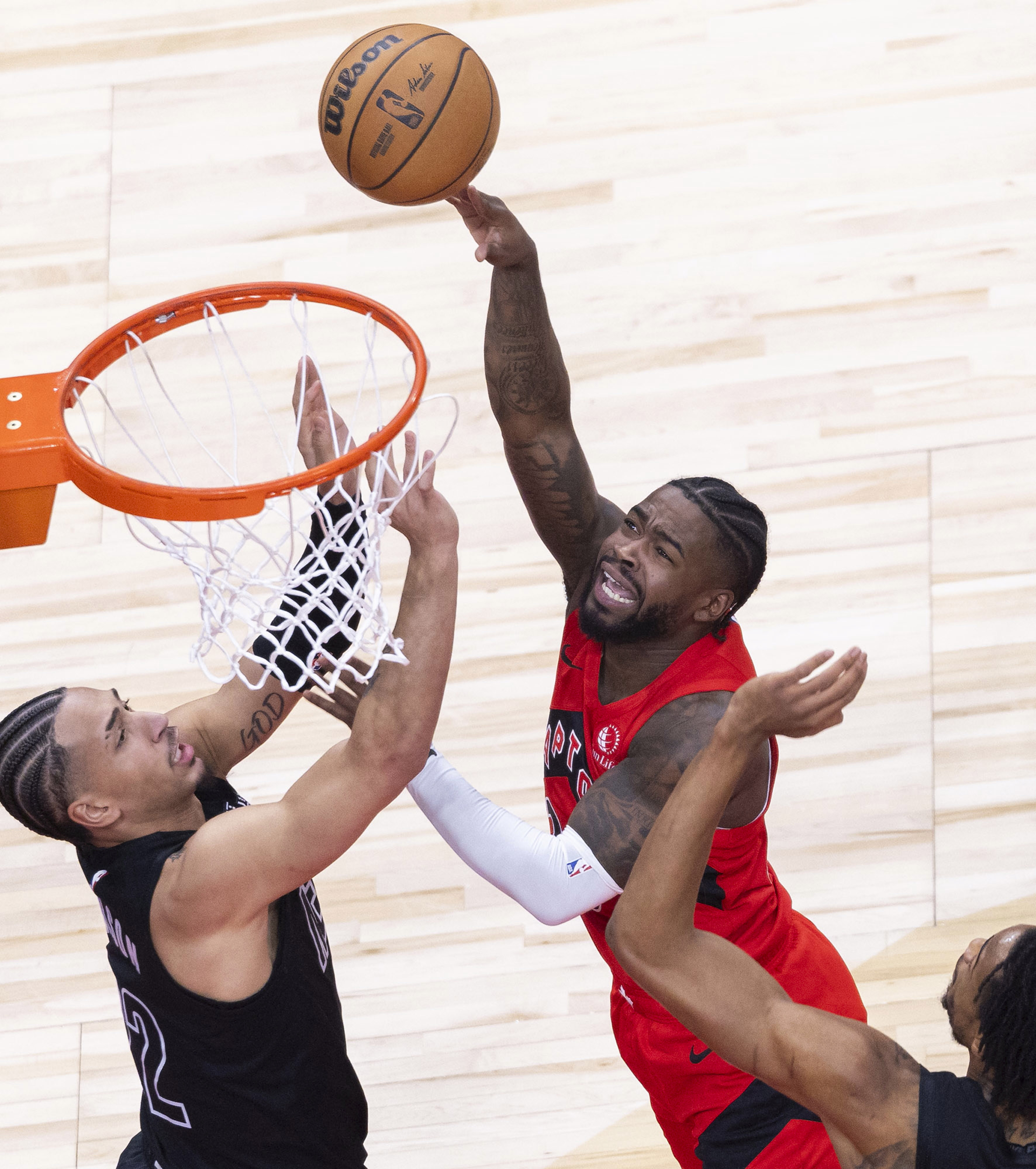 猛龙完胜鹈鹕,霍勒迪高光表现的简单介绍 猛龙完胜鹈鹕,霍勒迪高光表现的简单介绍