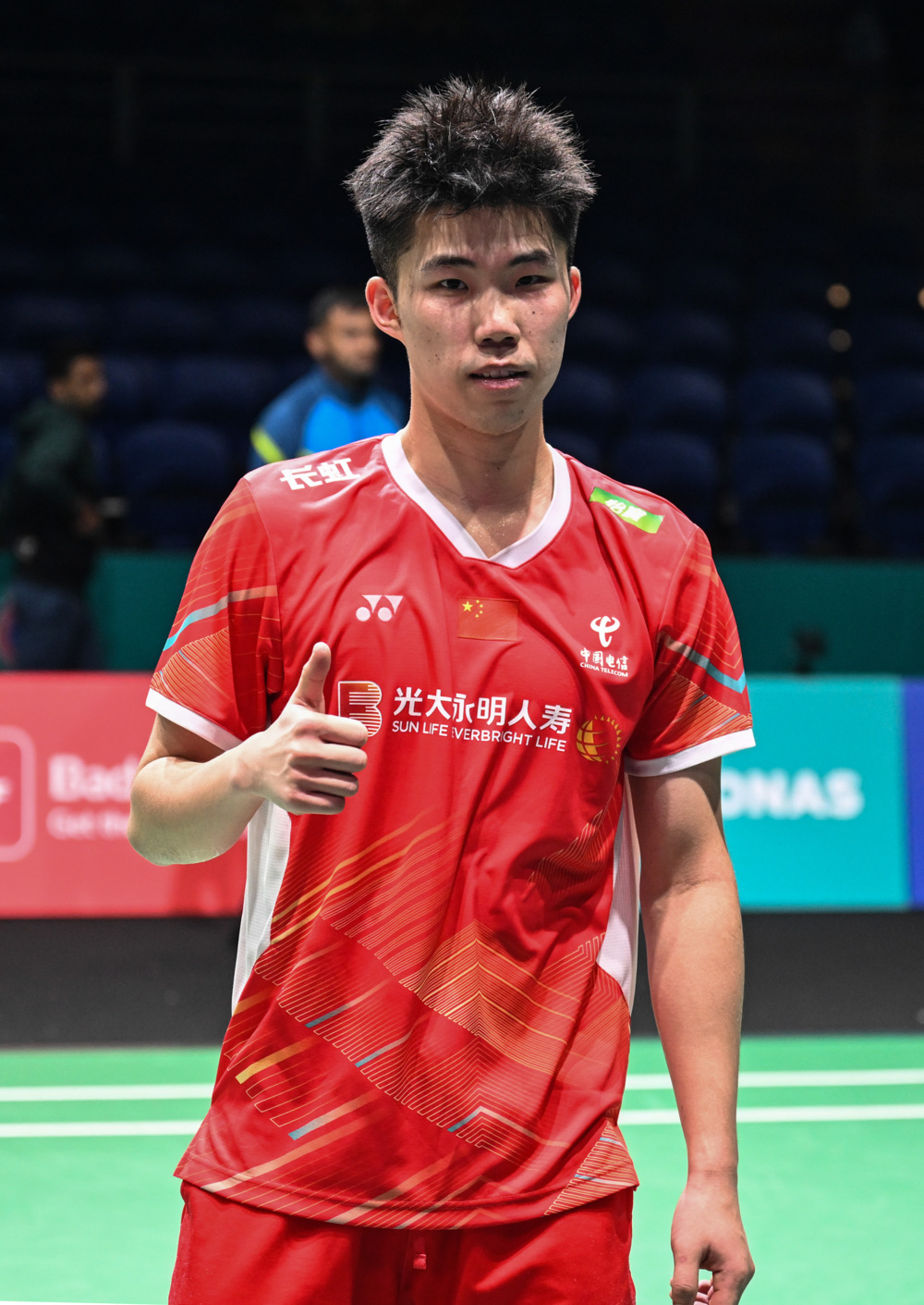 包含马来西亚羽毛球队翻盘泰国羽毛球队，李宗伟制霸全场的词条