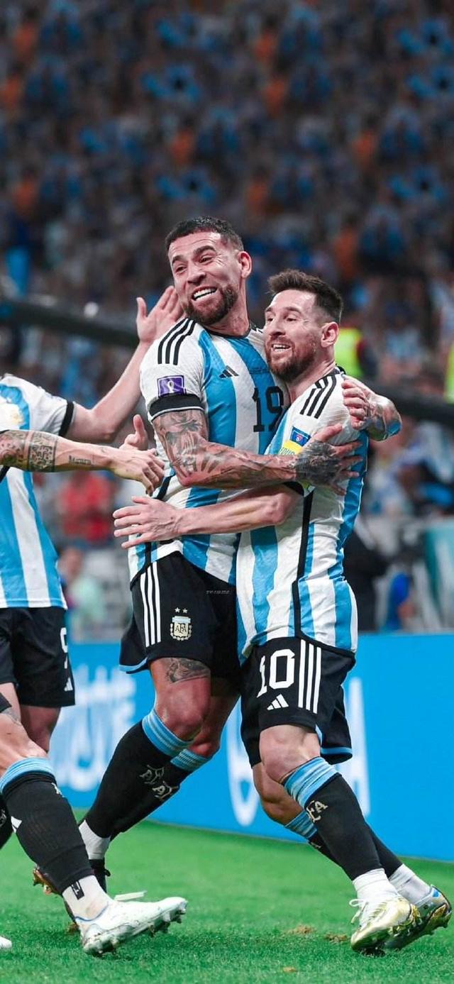 韩国羽毛球队翻盘日本羽毛球队，谌龙三分雨点燃全场的简单介绍