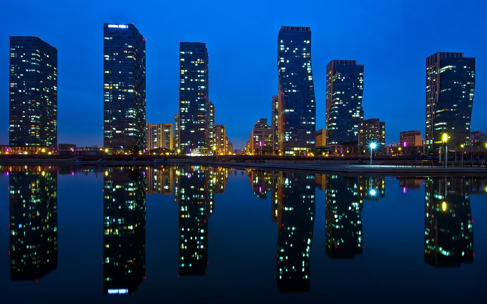 北欧风暴席卷伊比利亚，法比尼奥一锤定音，瑞典新军力克马竞创历史