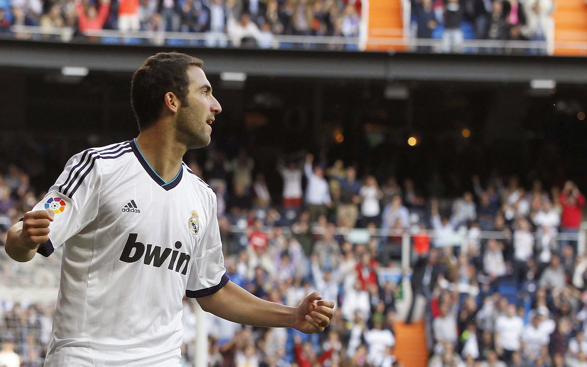 卡塔尔奇迹，黄喜灿一锤定音，亚洲之光带走葡萄牙